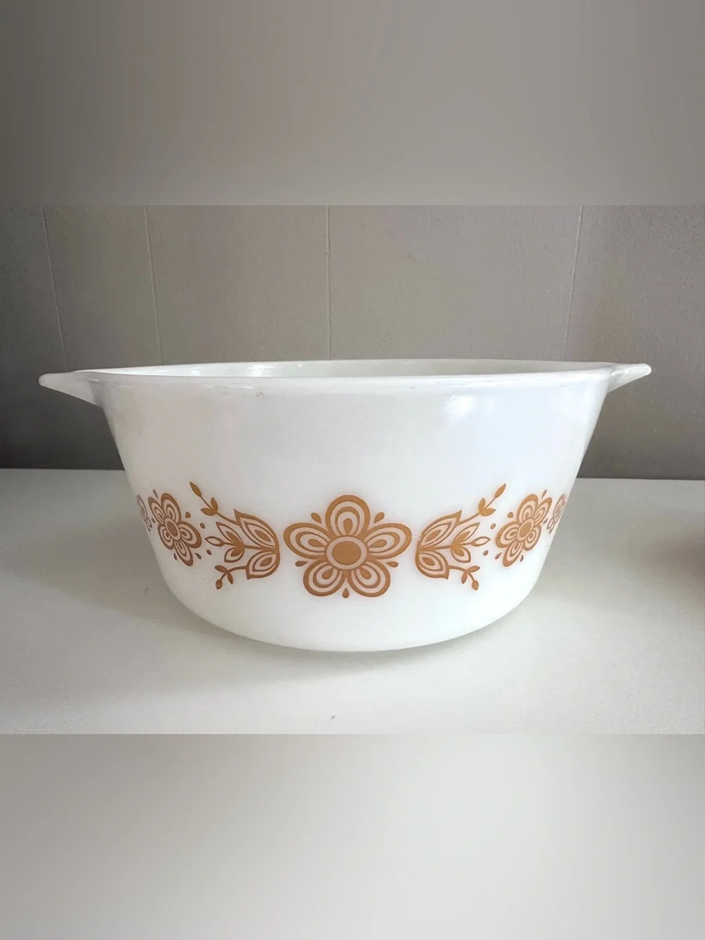 Pyrex amazing eight